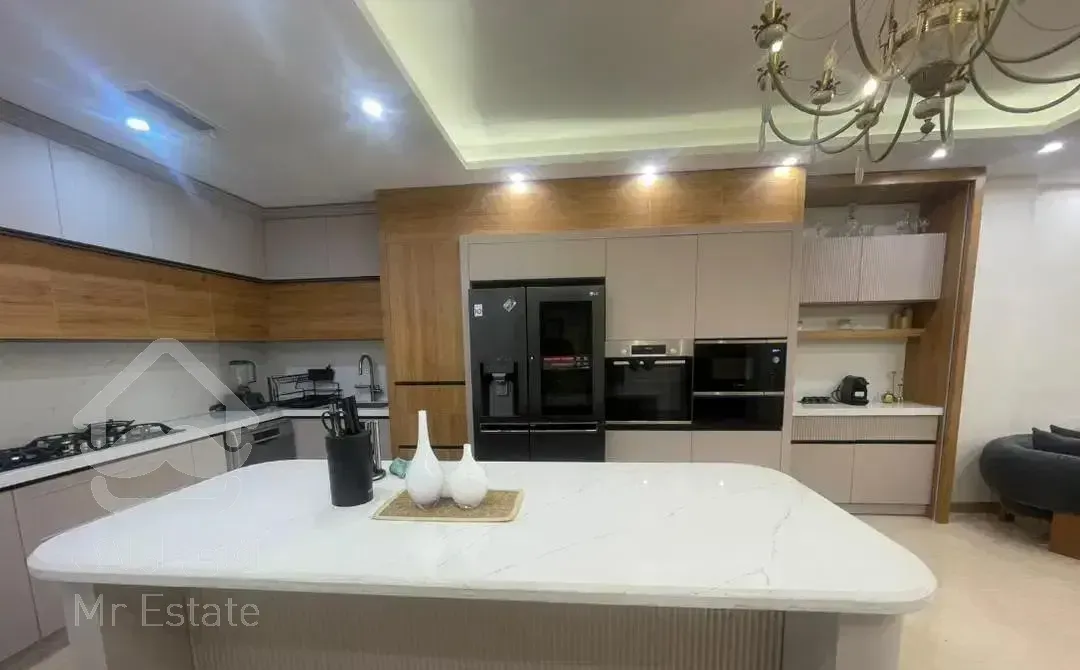 فروش آپارتمان ۱۹۰ متری سعادت آباد/فراز بیدار