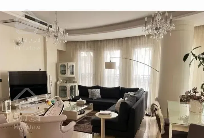 ونک / ۱۲۰ متر / ۳ خواب / فول امکانات