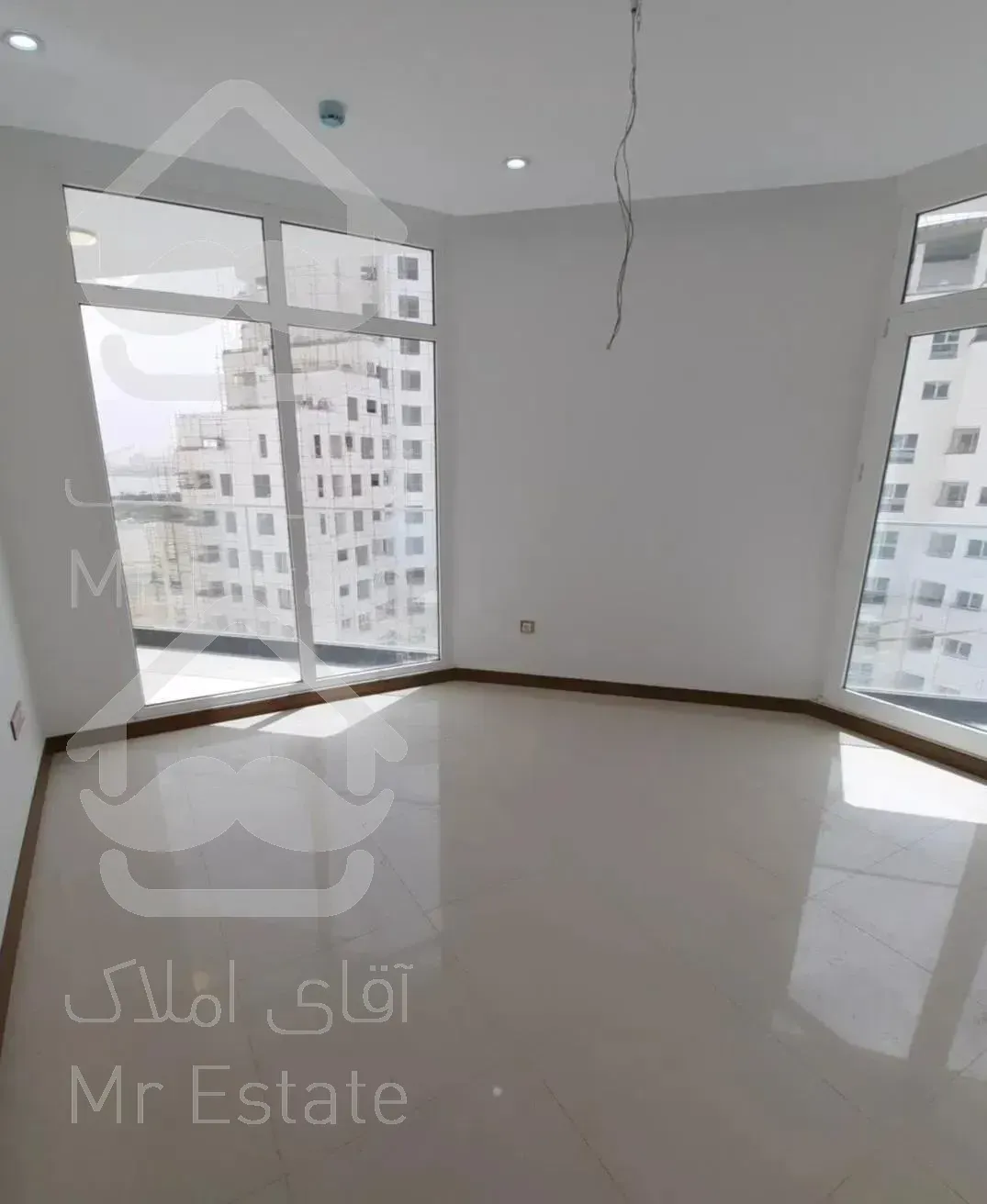 ۱۶۰ متر ۳ خواب تریتیوم ۱