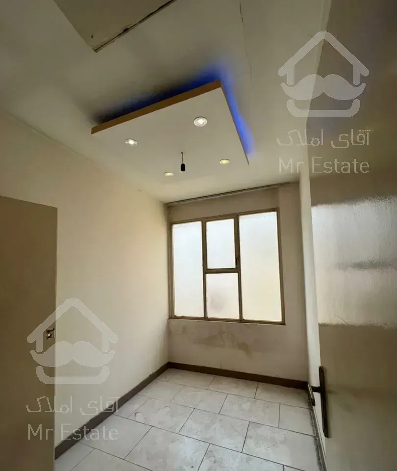 آپارتمان ۴۳متری در اندیشه