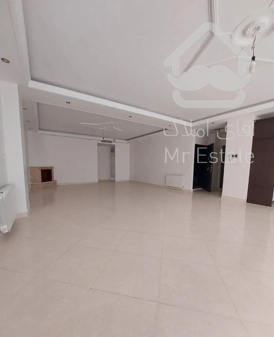 آپارتمان ۱۸۰ متر سه خواب تک واحدی