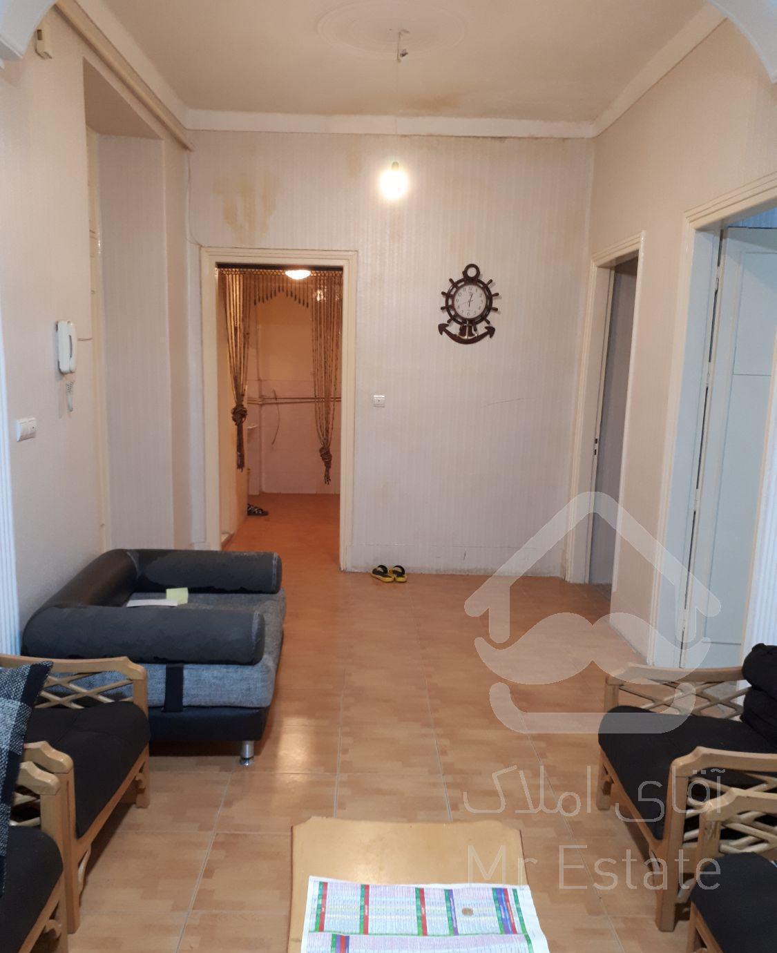 آپارتمان قابل  بنگاه اتومبیل