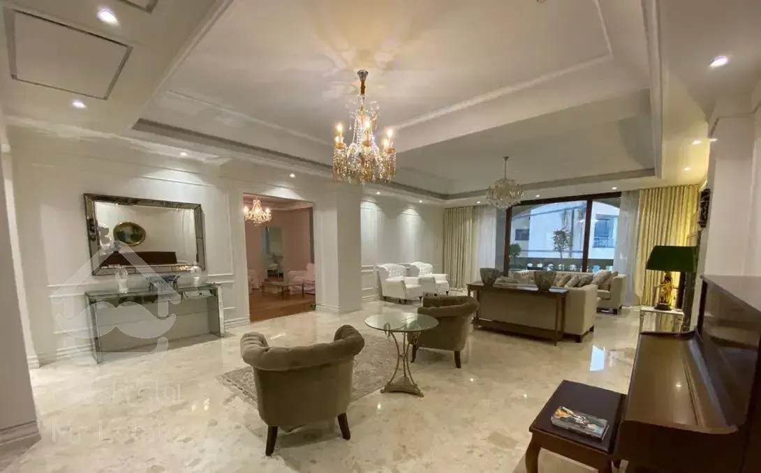 اپارتمان ۲۳۰ متر / چشم انداز ابدی