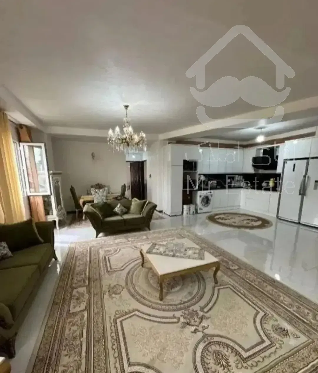 فروش آپارتمان 96متری / خوش نقشه / خیابان جمهوری