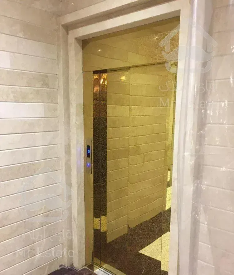 ۱۳۰متری/برند (ویو کل تهران)