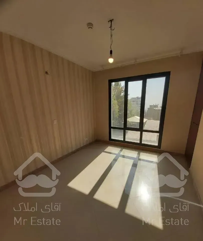 ۱۵۵ متر ۳ خواب ویو دار در نیاوران گلسنگ