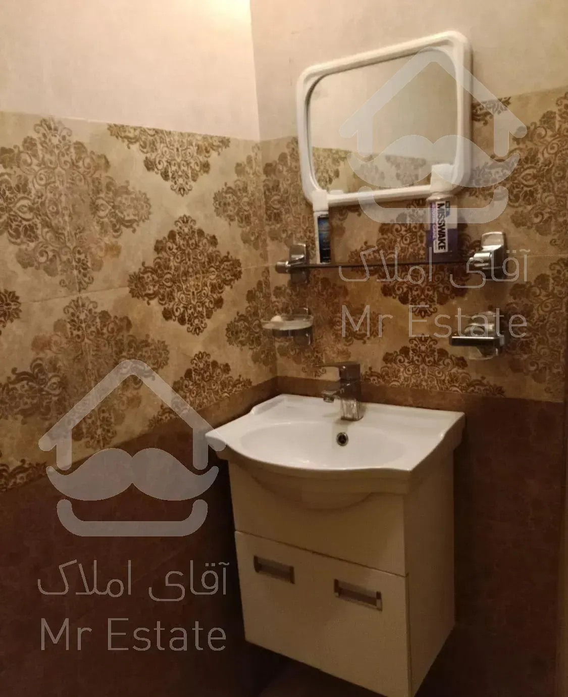 ۹۰ متر، ۲ خواب، ۶ساله، خواجه‌ عبدالله