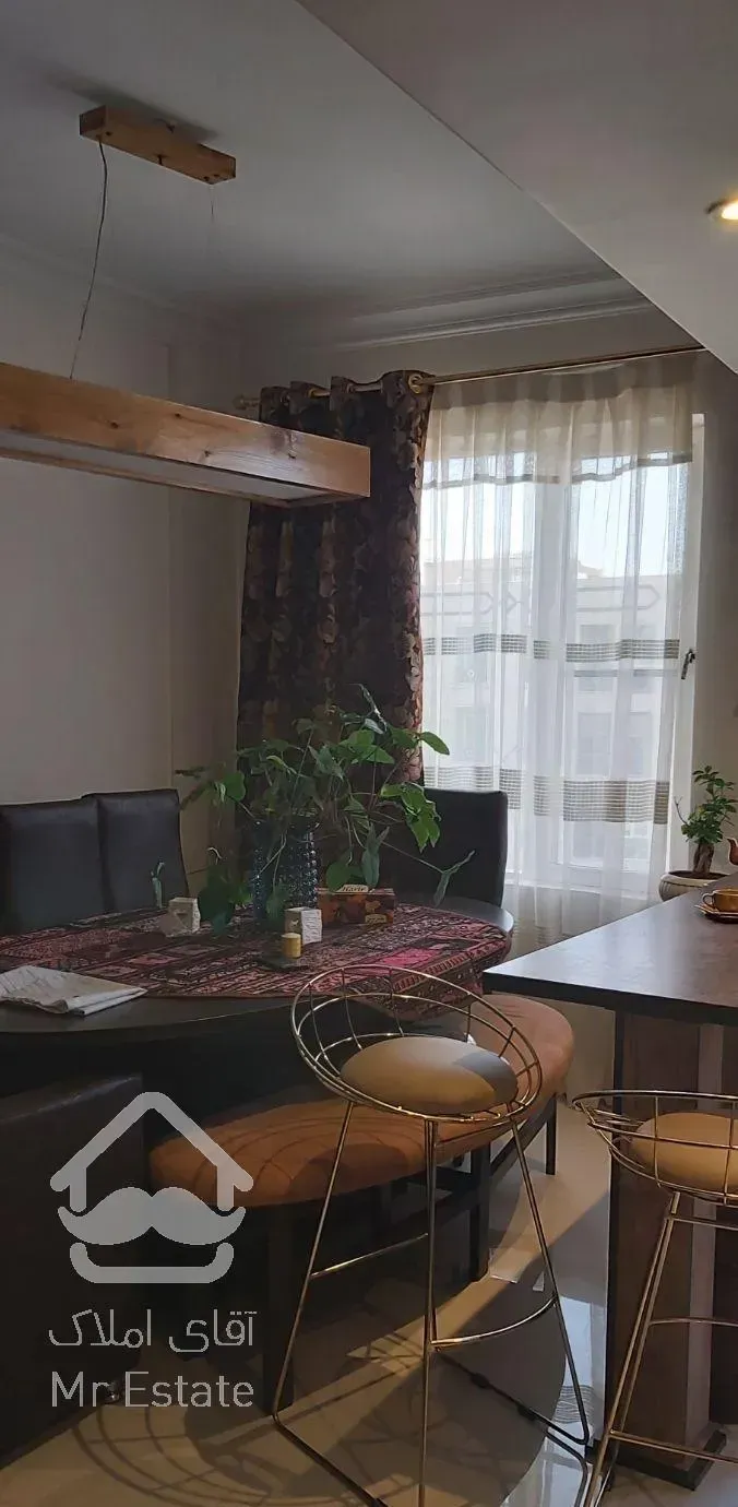 شهر زیبا بلوار تعاون،۶۱ متر یک خوابه