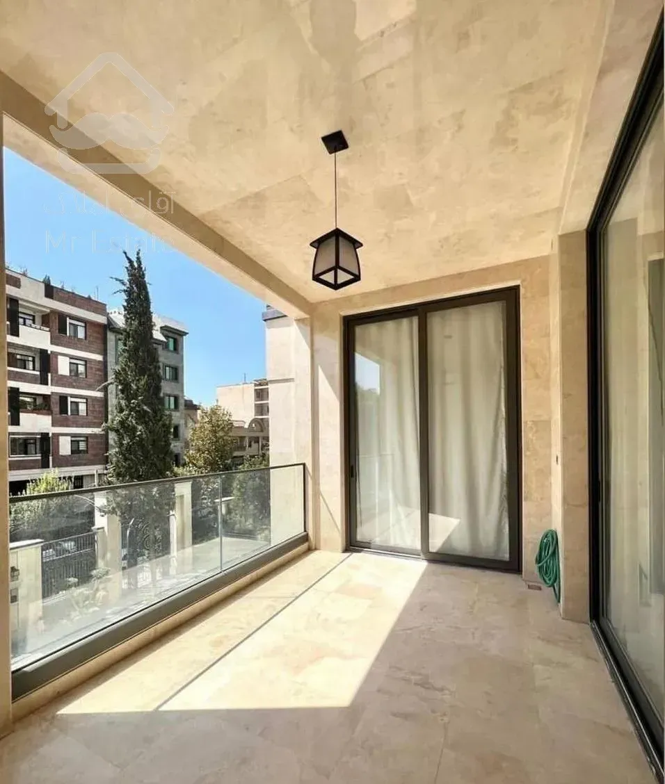 ۳۲۵ متر کلید نخورده/۳ جهت ویو