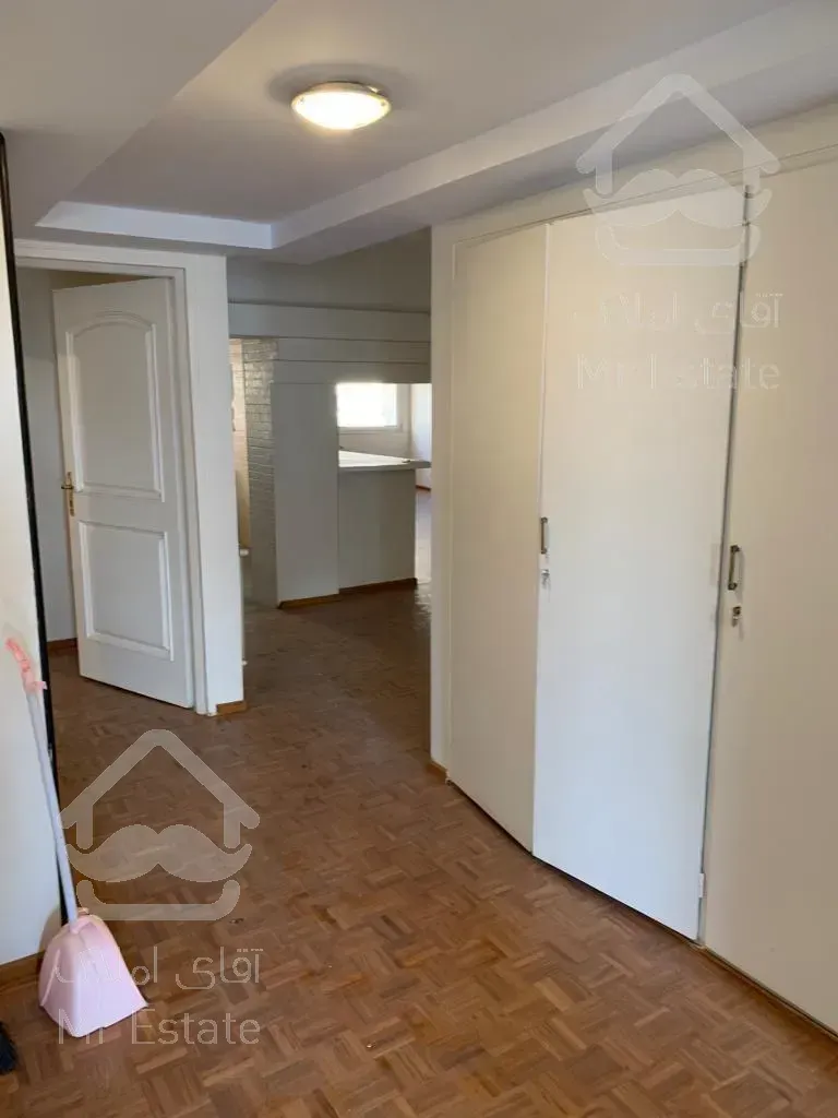 اجاره و رهن آپارتمان ولنجک 190  متر شیک