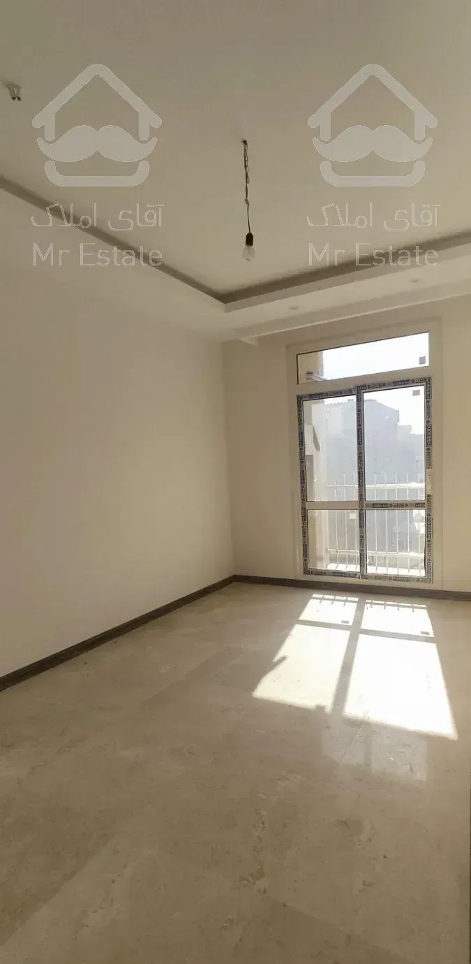 ۹۴ متر نوساز / لوکیشن  در منطقه