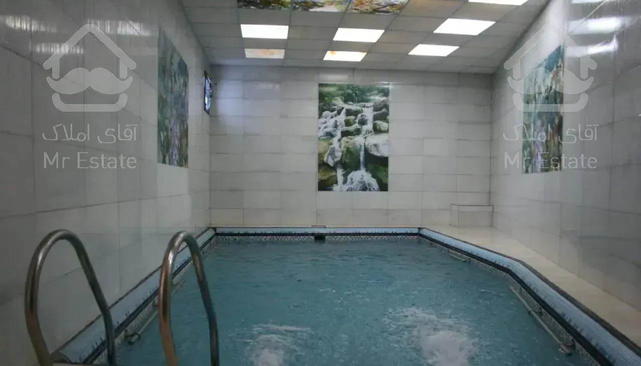 ویلا استخردار