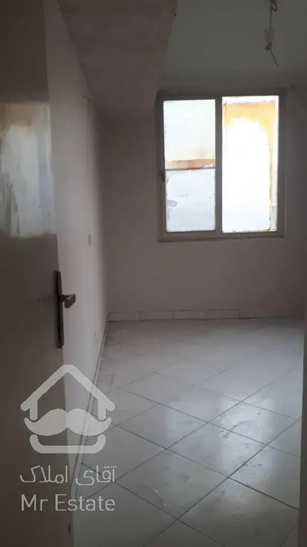 ۸۰متری دو خوابه کمیل