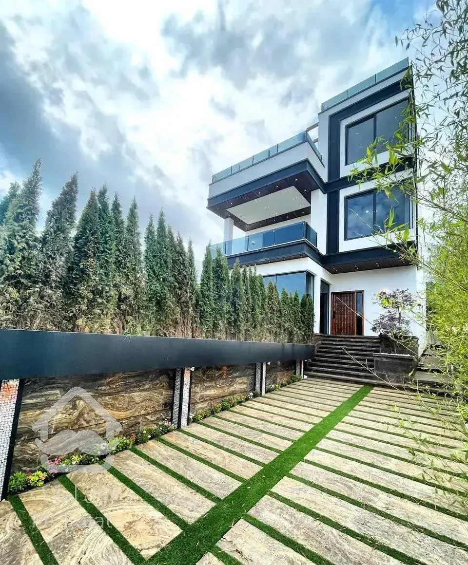 ویلا تریبکس استخردار ویو جنگل و دریا/نوساز شهرکی