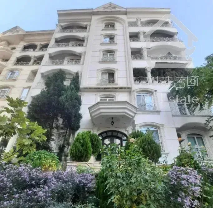 ۱۳۵متر/ساسان/فول دیزاین/دنج/دیپلمات نشین