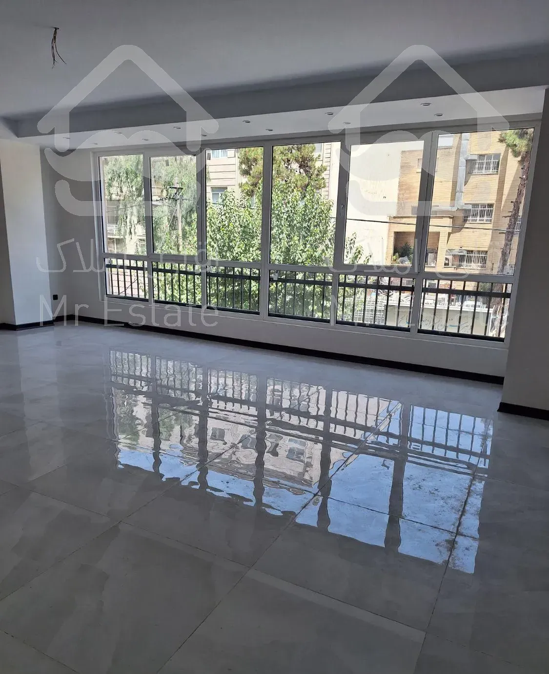 ۱۲۰ متر نوساز ۳خ تکواحدی طالقانی-مفتح