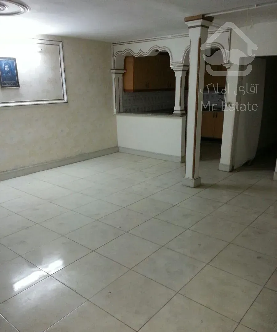 آپارتمان زیر همکف 77 متری