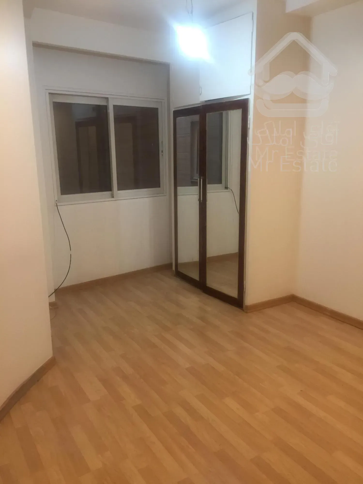 آپارتمان ۱۸۰ متری۳ خواب