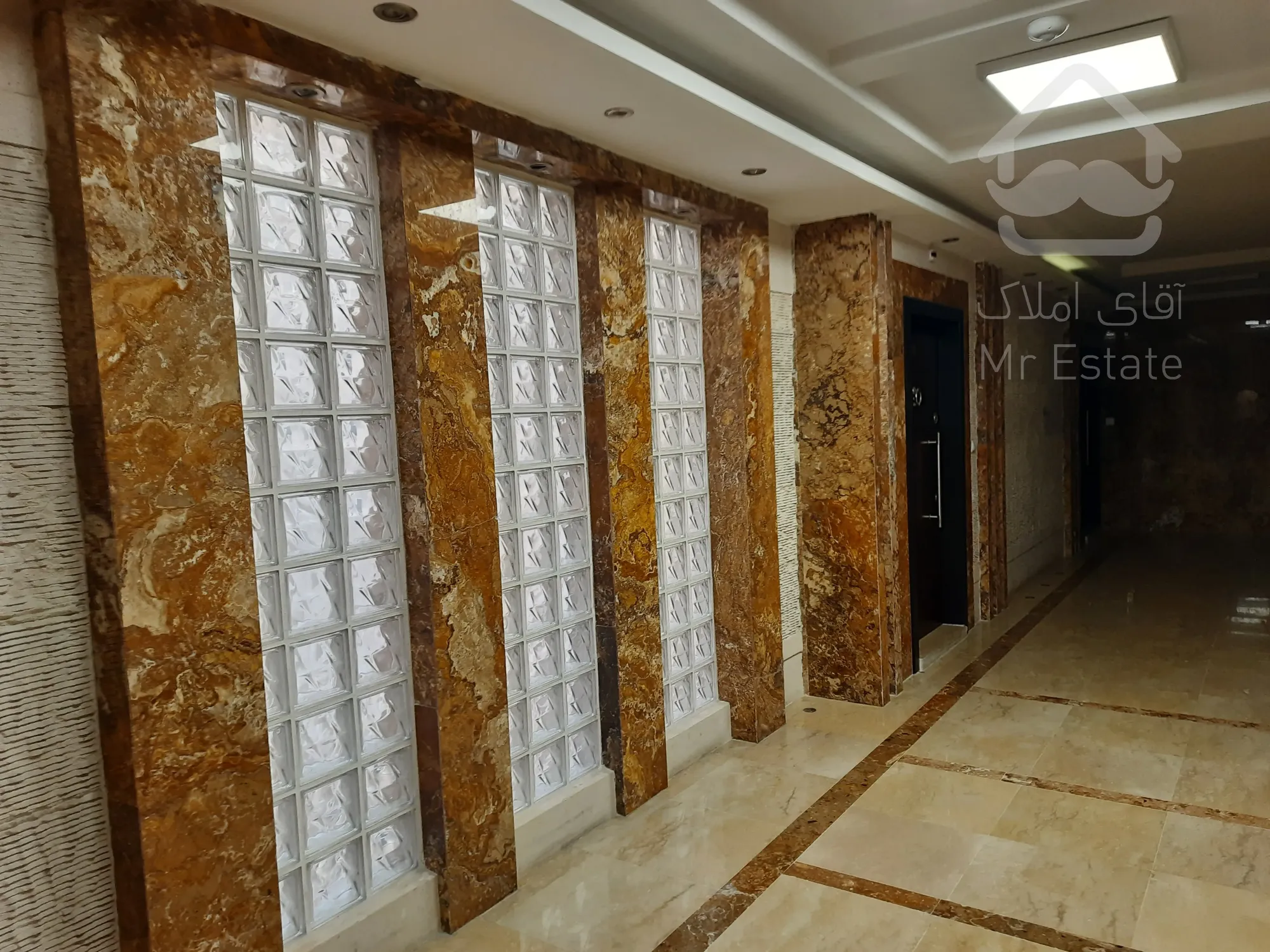 فروش آپارتمان ۷۲متر ۲خواب کلید نخورده سند آماده بلوار کمالی