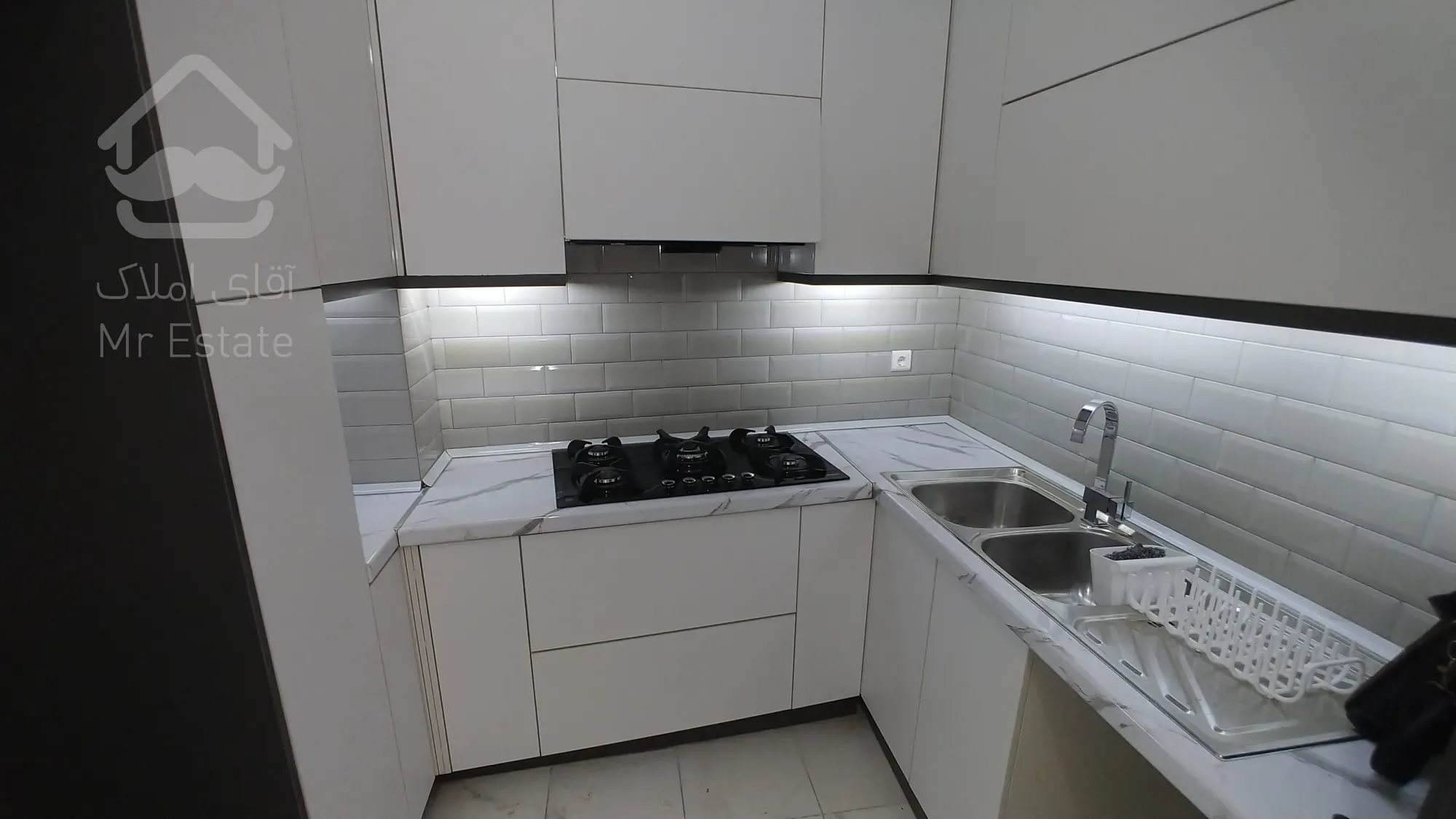 فروش 127 متری شریعتی