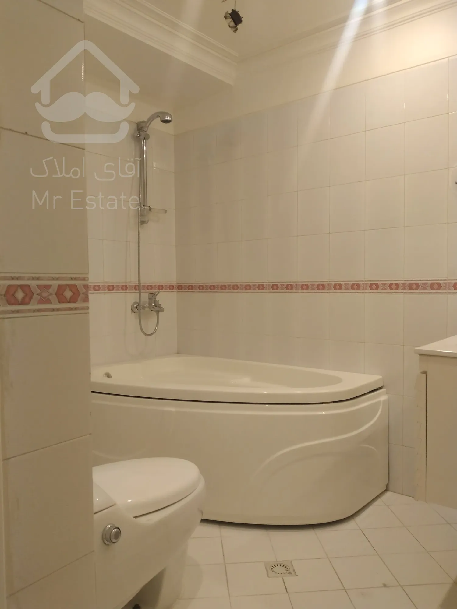 فروش 140 متری دیباجی جنوبی