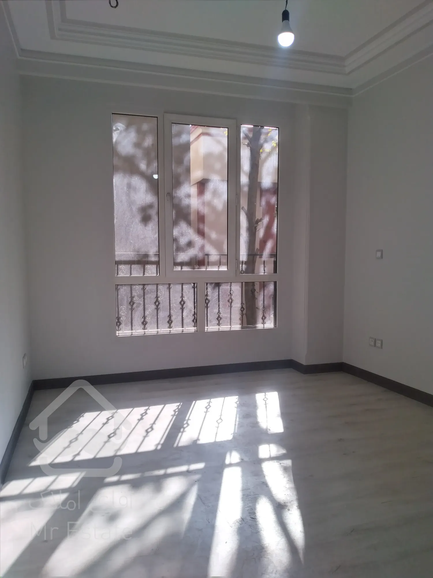 فروش 133 متری دیباجی