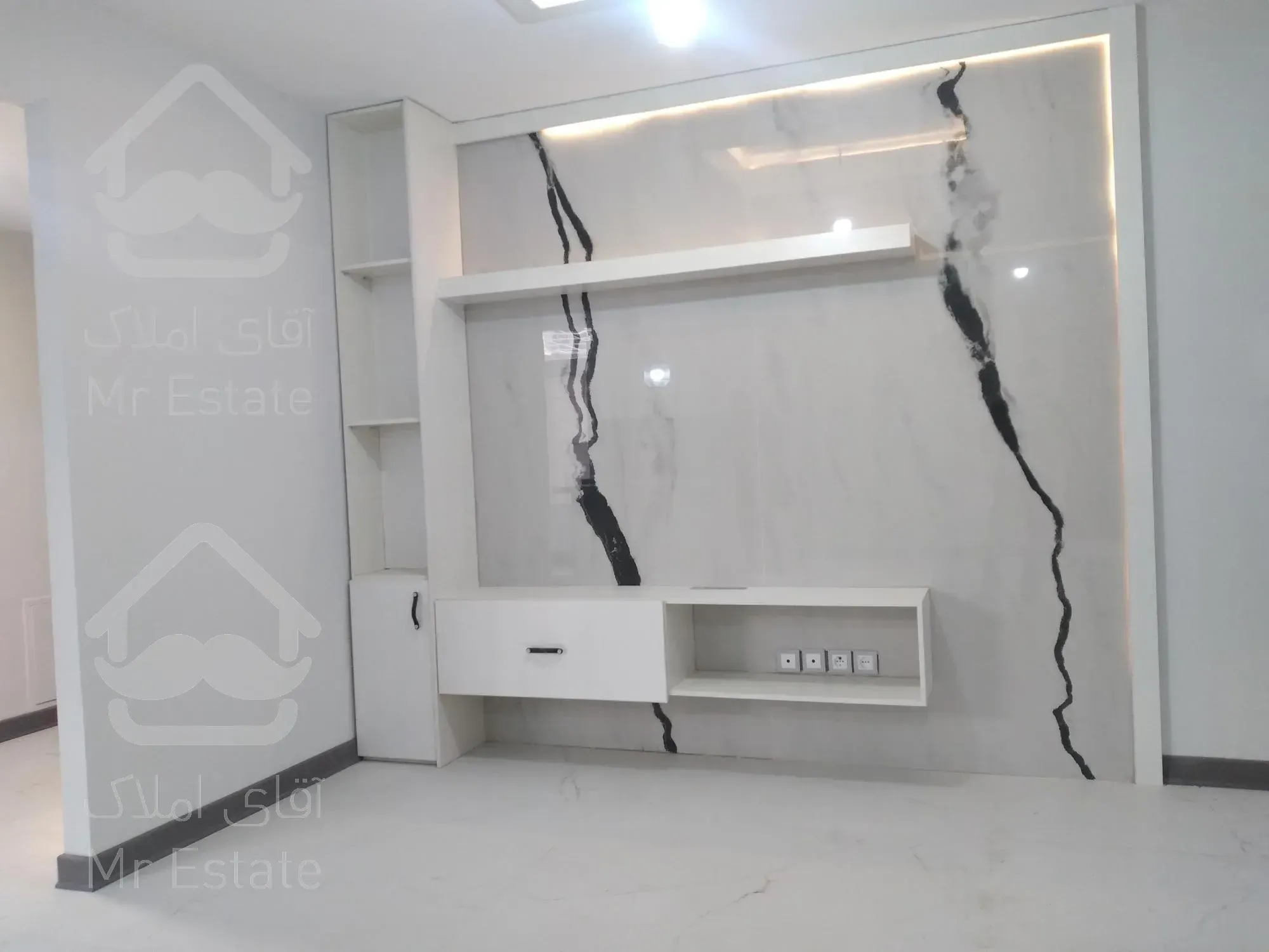 175 متر فرعی دنج شریعتی