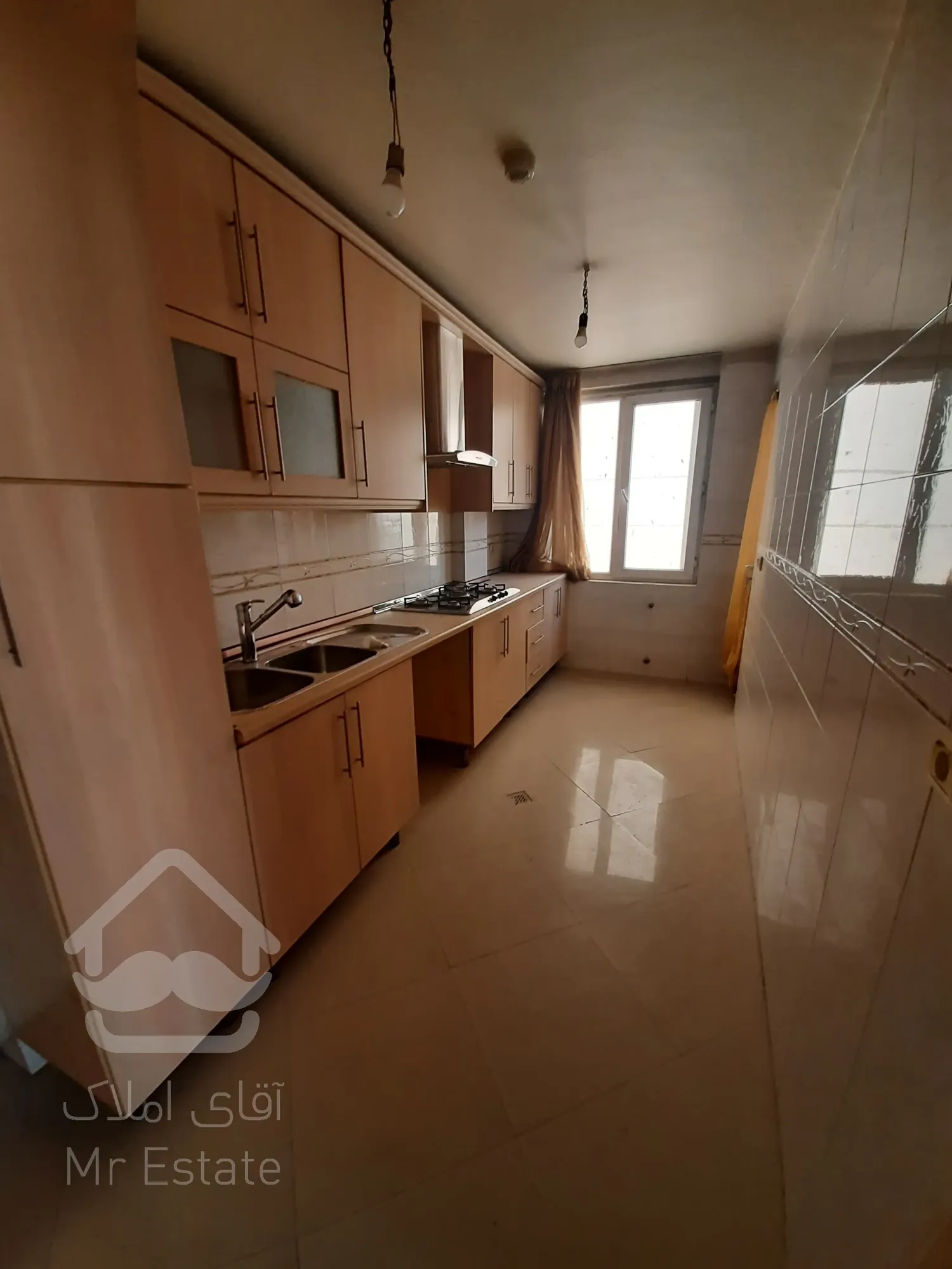 فروش آپارتمان ۸۱متر ۲خواب فول امکانات نما گرانیت