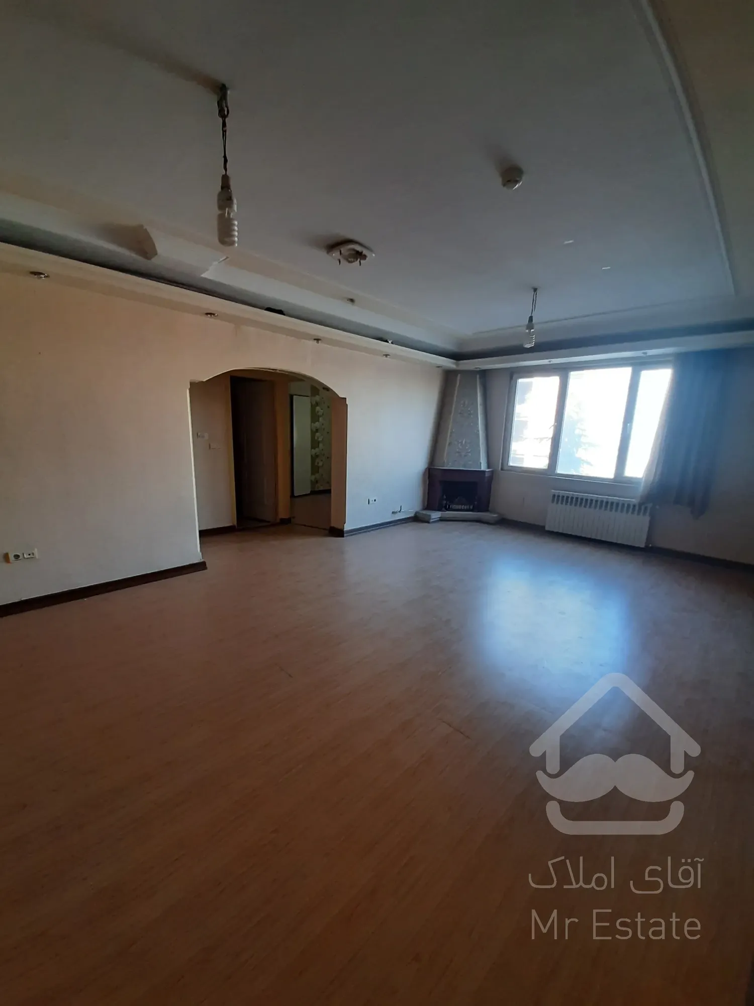 فروش آپارتمان ۸۱متر ۲خواب فول امکانات نما گرانیت