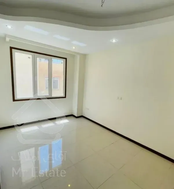 فروش اپارتمان۸۵  متر زیر قیمت سالن پرده خور نور و نقشه عالی