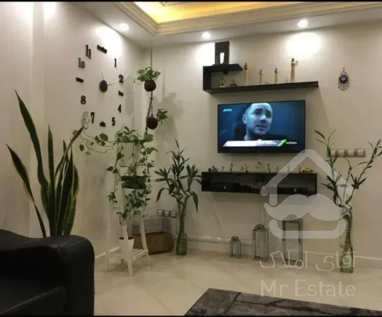 فروش اپارتمان ۷۹ زیر قیمت مشاعات تمیز لوکیشن بدون ضعف