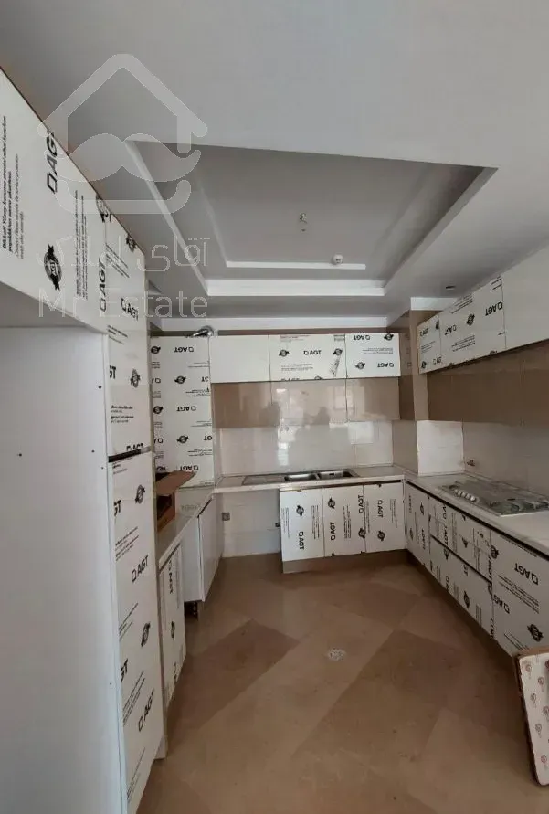 فروش اپارتمان ۸۵  متر زیر قیمت  لوکیشن بدون ضعف