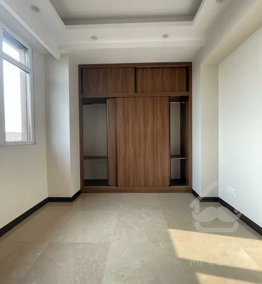 فروش 135 متری اختیاریه