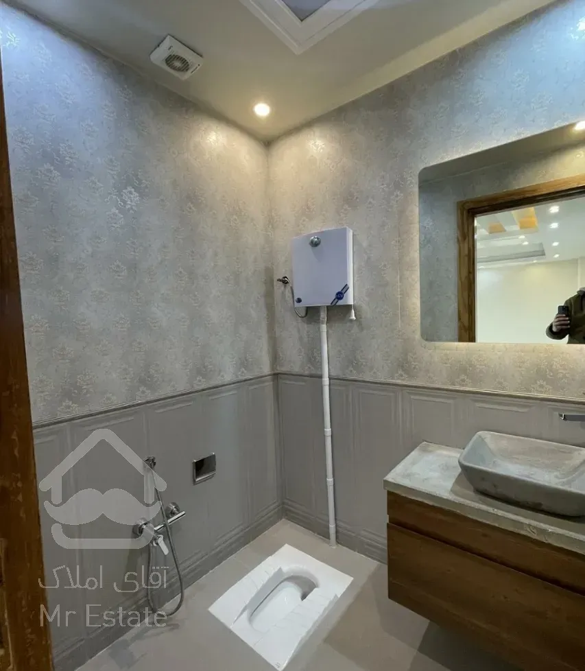 فروش 135 متری اختیاریه