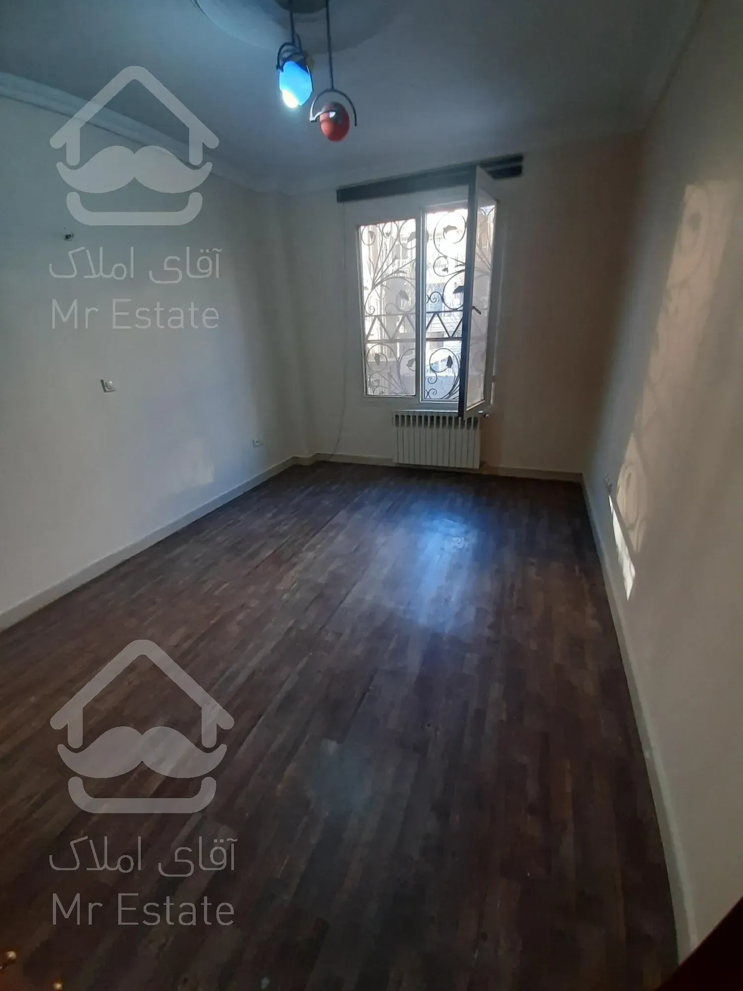 آپارتمان ۲۰۰ متری مهرشهر