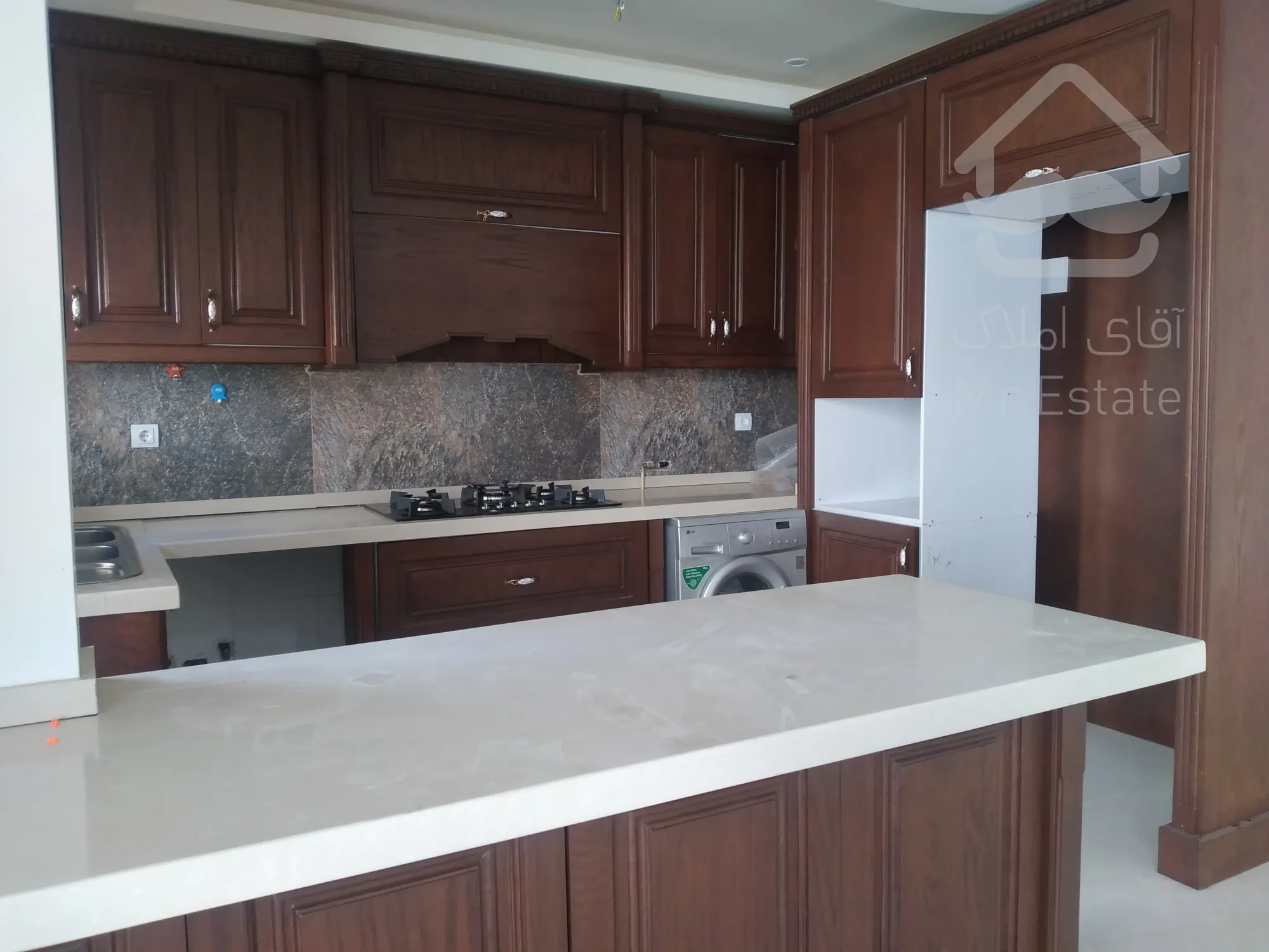 فروش 91 متری قلهک