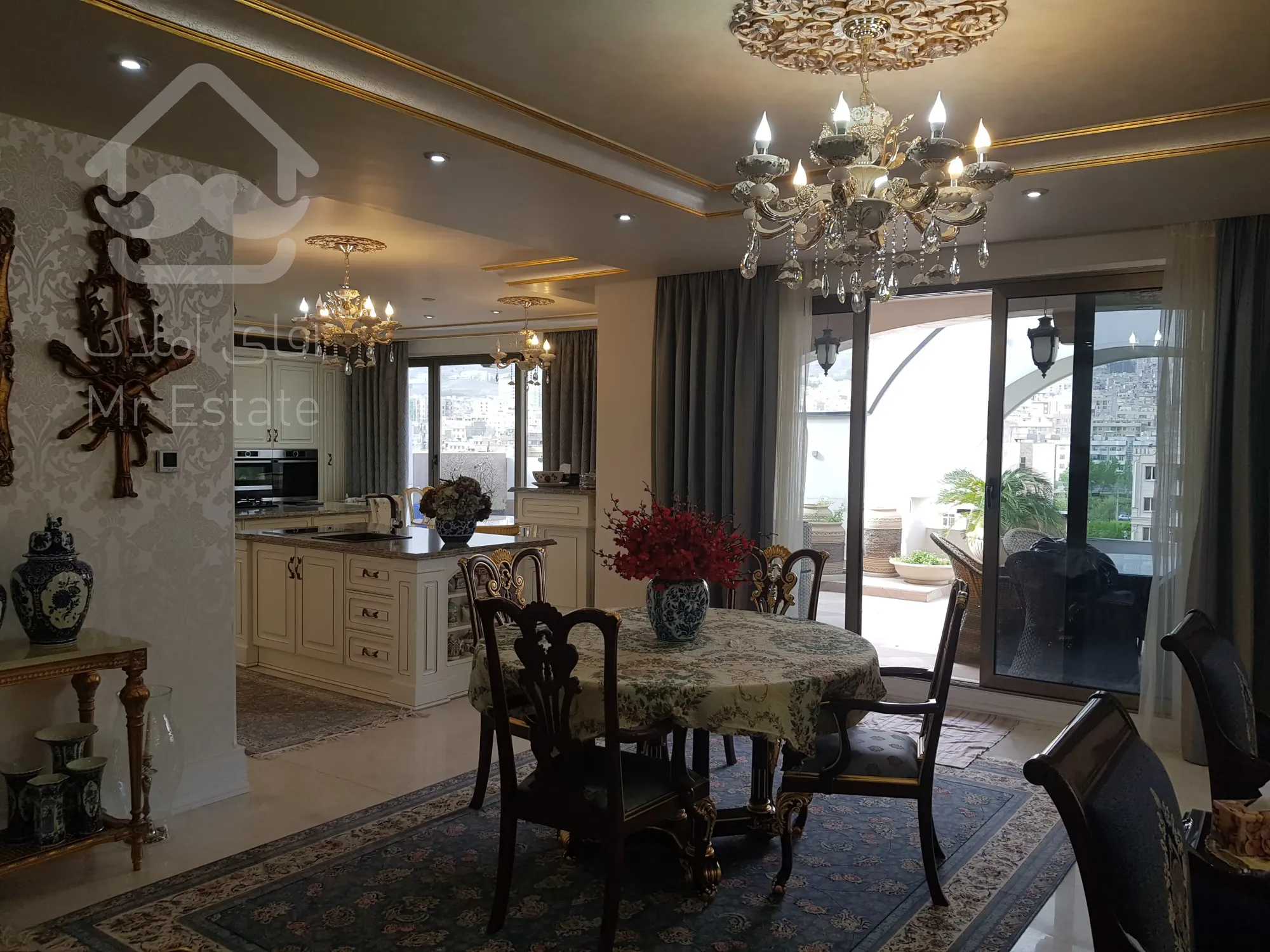 کلنگی ۳۱۰ متری ولنجک با ۷۰۰ متر بنا موجود