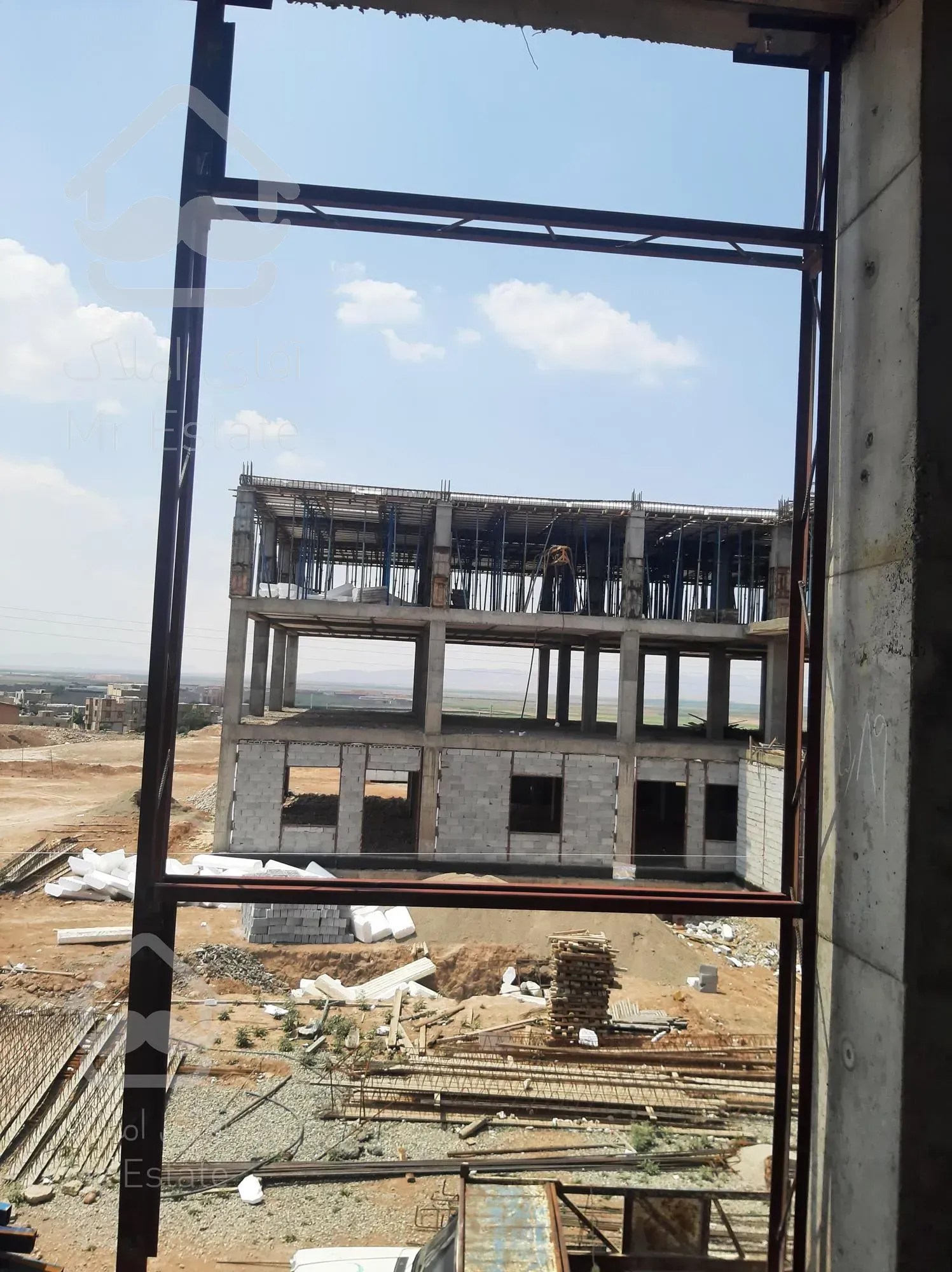 پیمانکار ساختمان