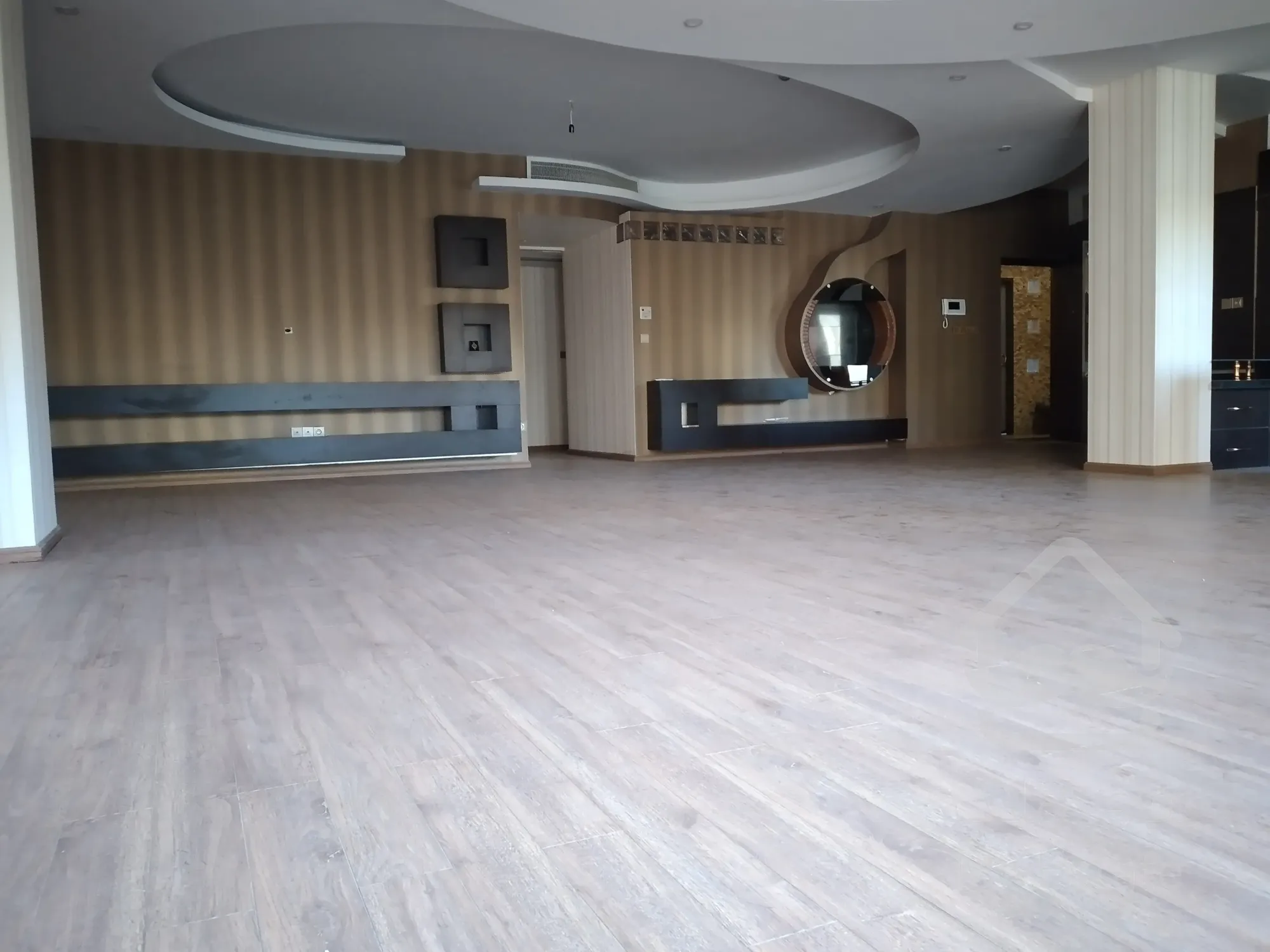 فروش 193 متری دروس