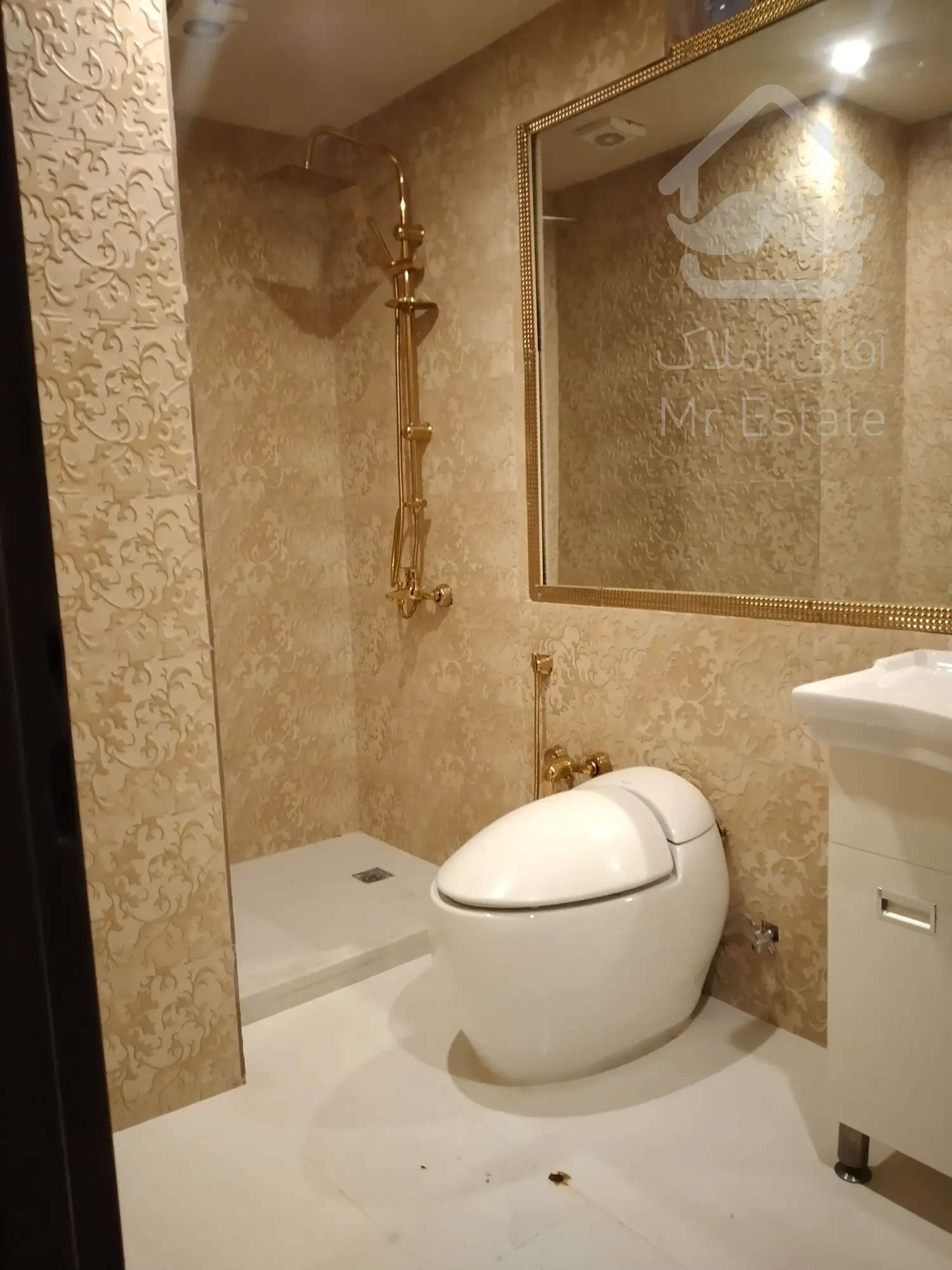 فروش 195 متری دزاشیب