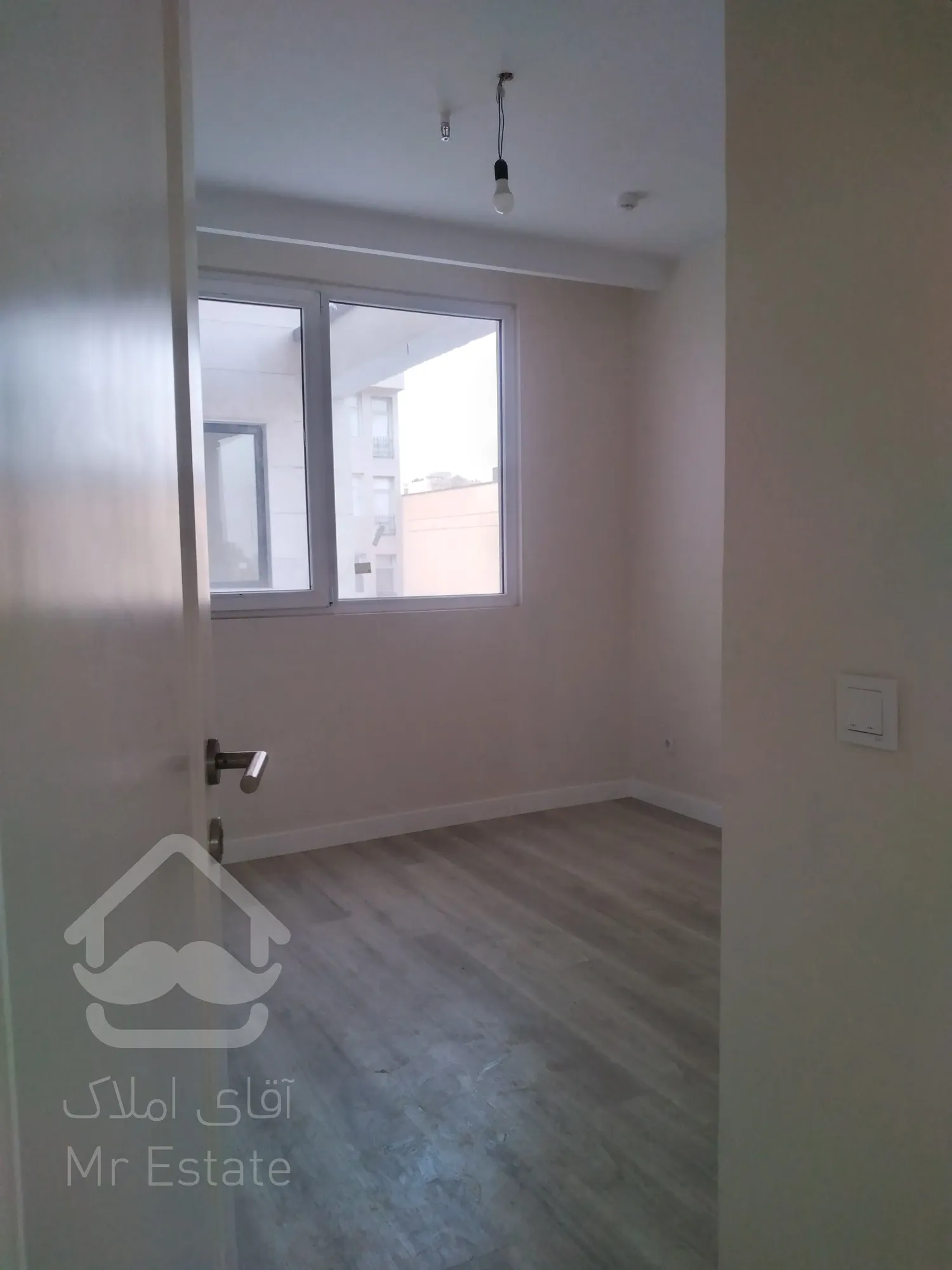 فروش 136 متری ازگل