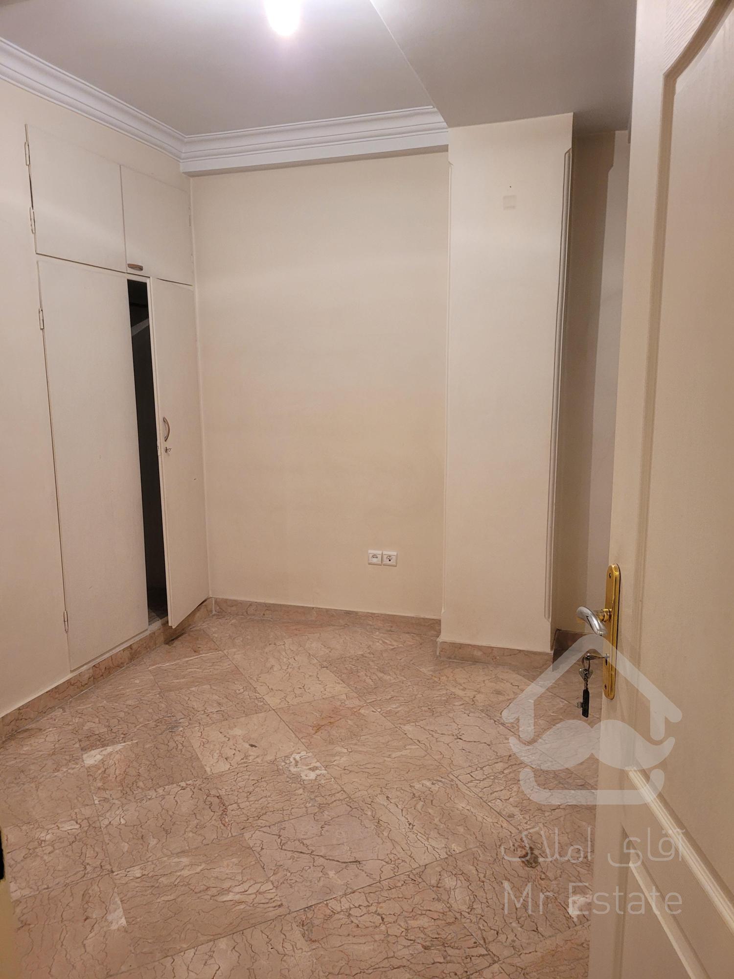 آپارتمان/ ۲خواب/فردوس شرقی