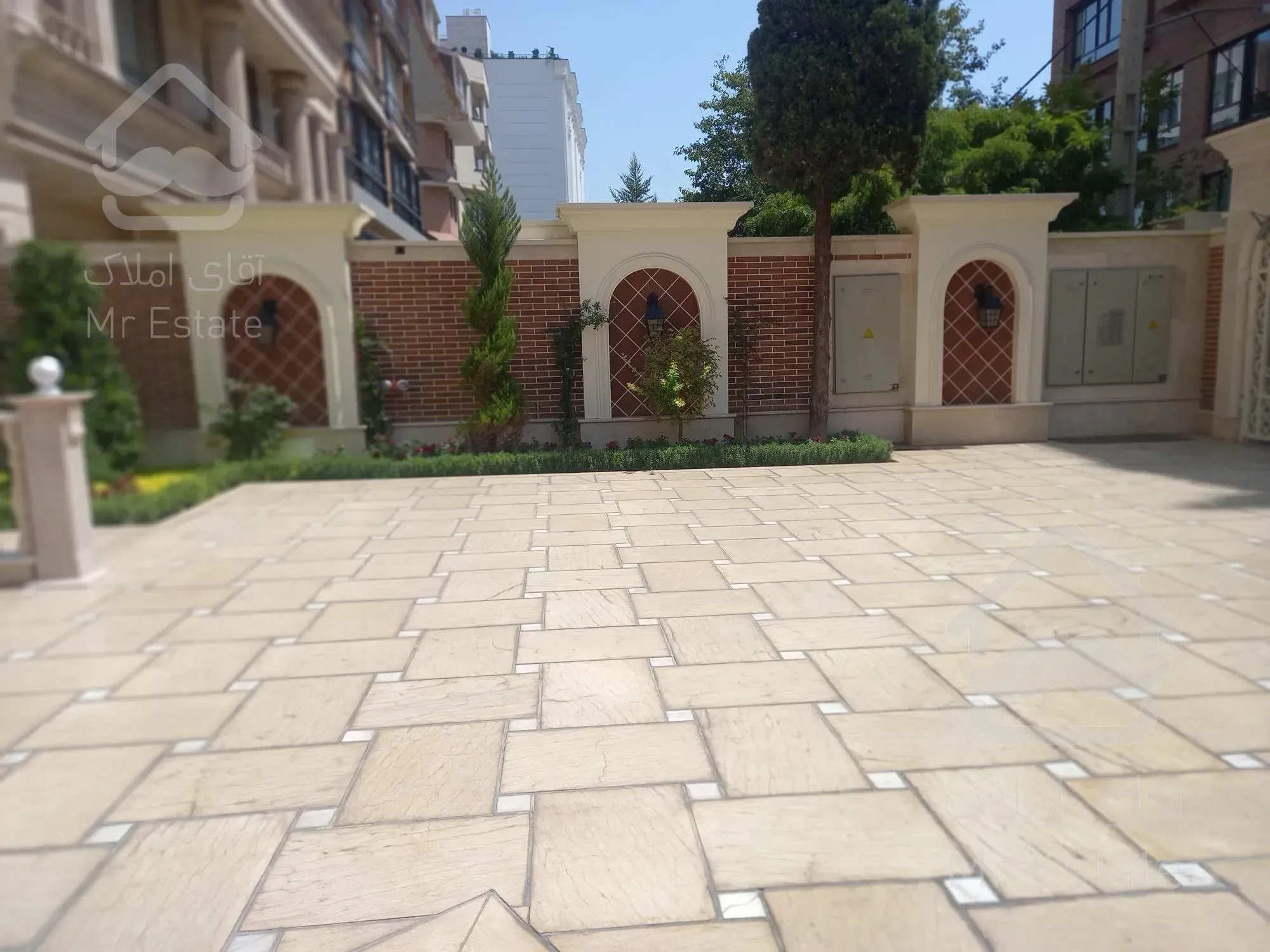 ۳۹۰متر /ویلا و کلنگی/بدون ریشه