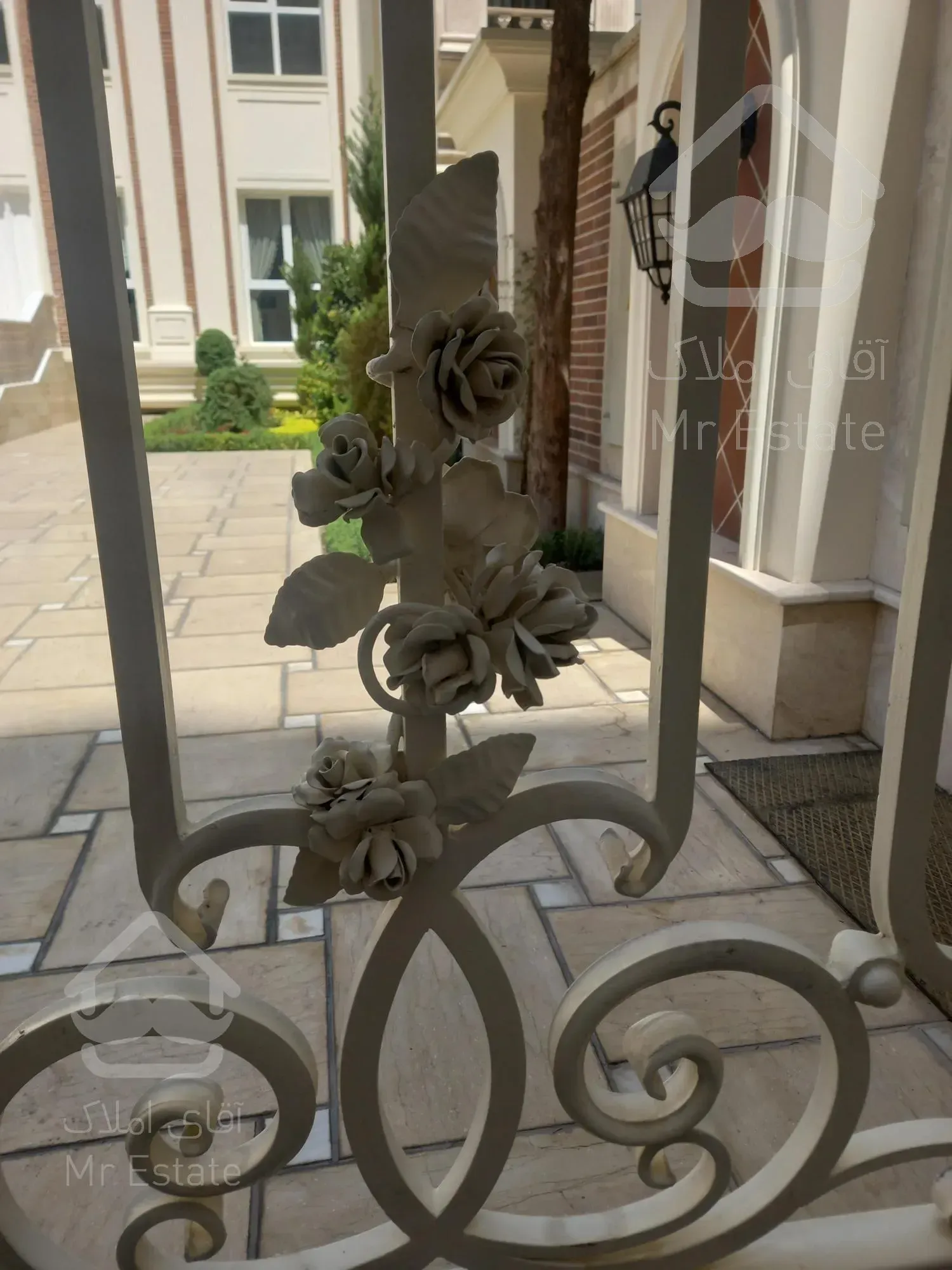 ۳۹۰متر /ویلا و کلنگی/بدون ریشه