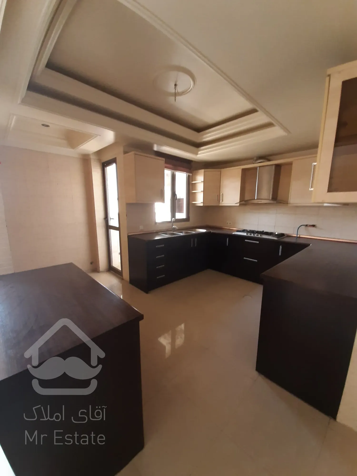 فروش 97 متر پاسداران