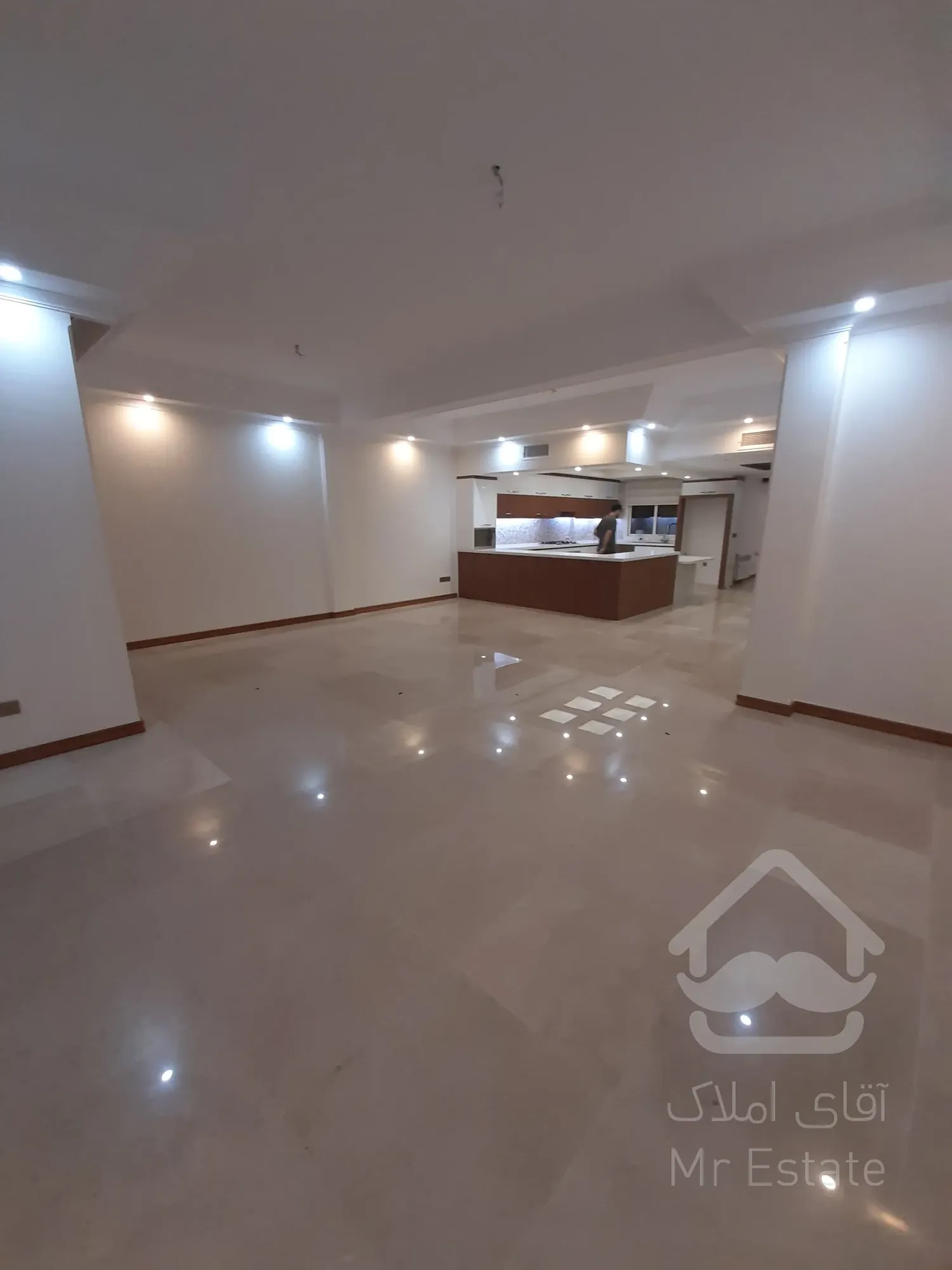 فروش 200 متری شمال دولت