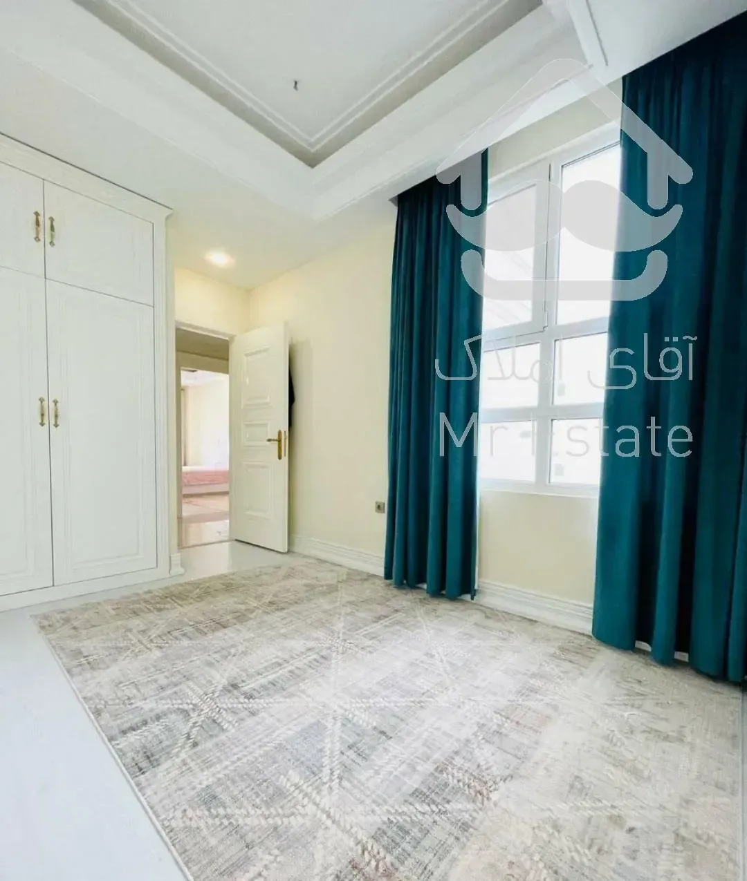 اجاره 130 متر قبا فول مشاعات آبی