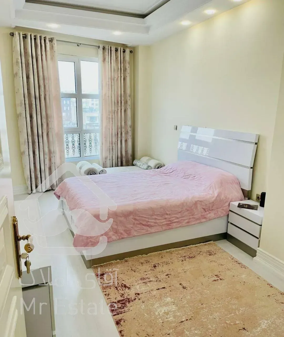 اجاره 130 متر قبا فول مشاعات آبی