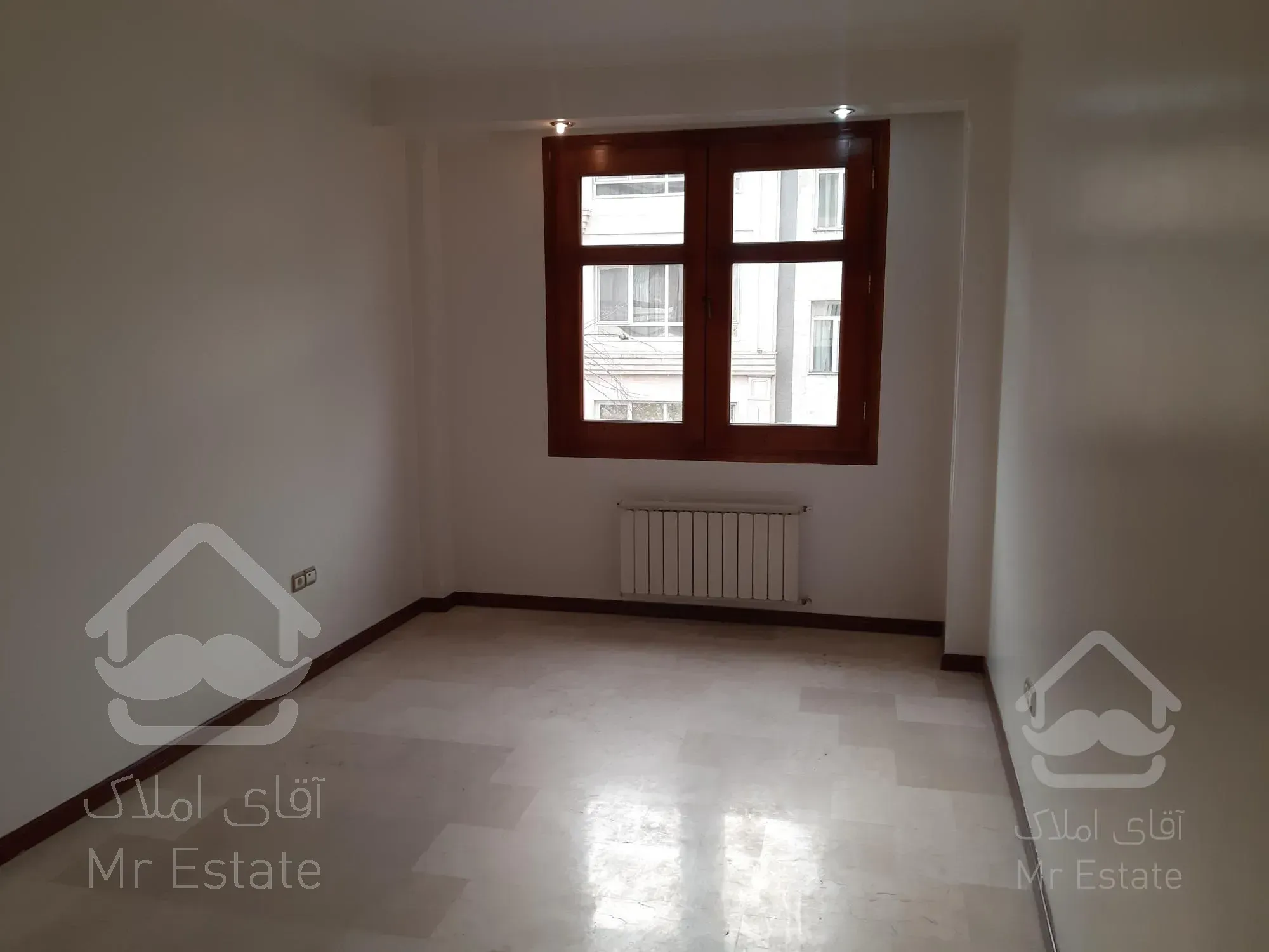 99 متر دیباجی / قیطریه