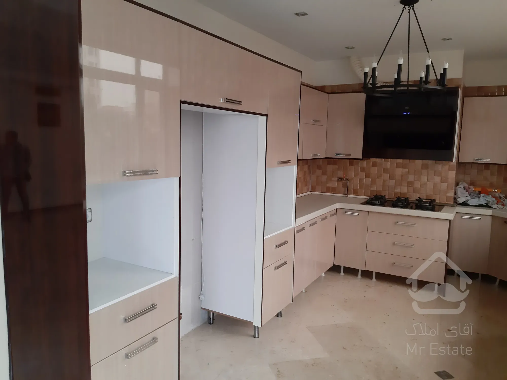 اجاره 180 متری پاسداران